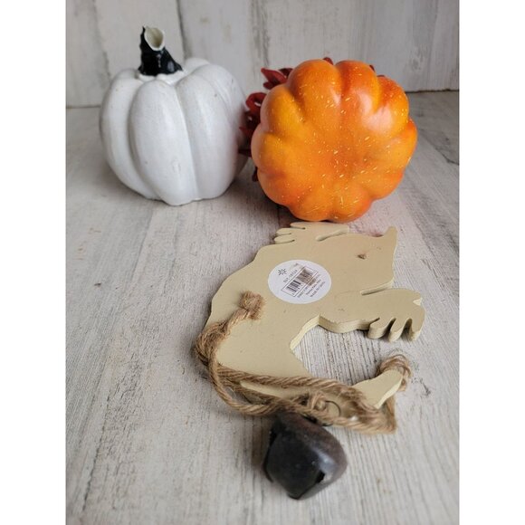 Pumpkin AS IS White orange flower ghost Halloween set decor - Picture 8 of 8